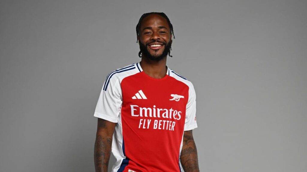 Arsenal Menggaet Raheem Sterling