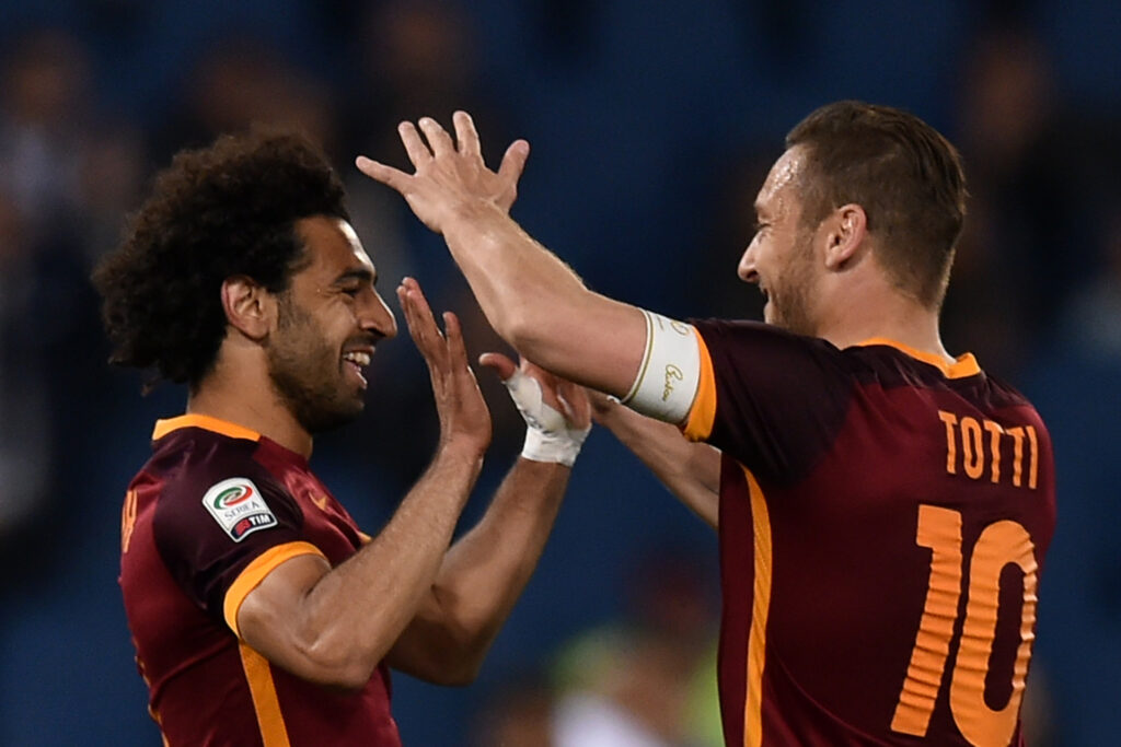 Ambisi Salah raih semua trofi_Mohamed Salah dan Fransesco Totti_Bola Banter_bleacherreport