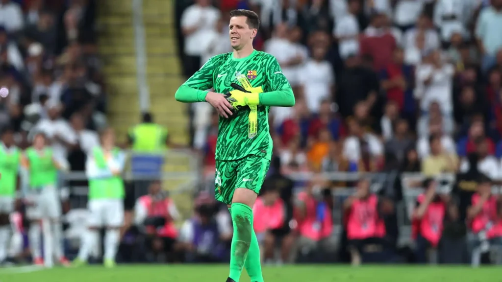 Szczesny-Bola Banter