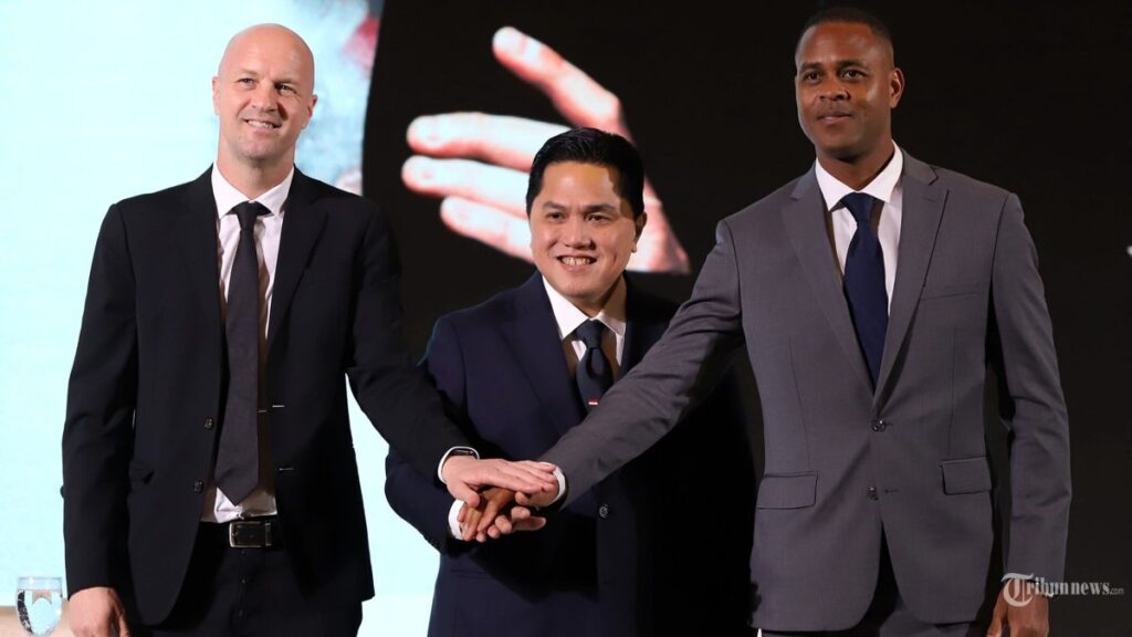 Jordi Cruyff, Erick Thohir, Patrick Kluivert-Bola Banter