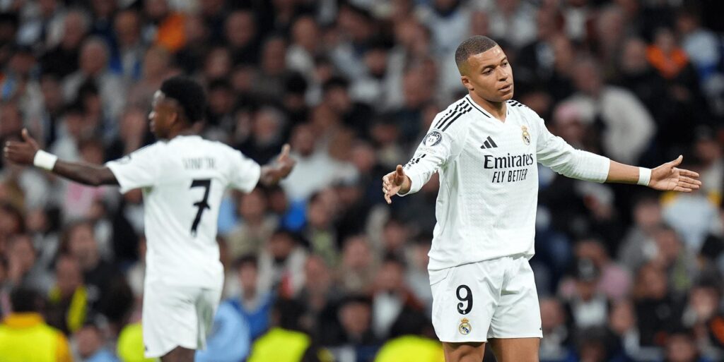 Vinicius Jr & Mbappe-Bola Banter