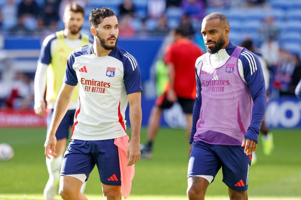 Rayan Cherki & Alexandre Lacazette-Bola Banter