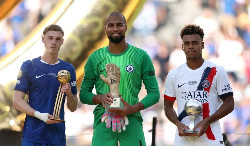 Cole Palmer Best Player Award, Robert Sanchez Best Goalkeeper Award, Desire Doue Best Young Player Award-Bola Banter