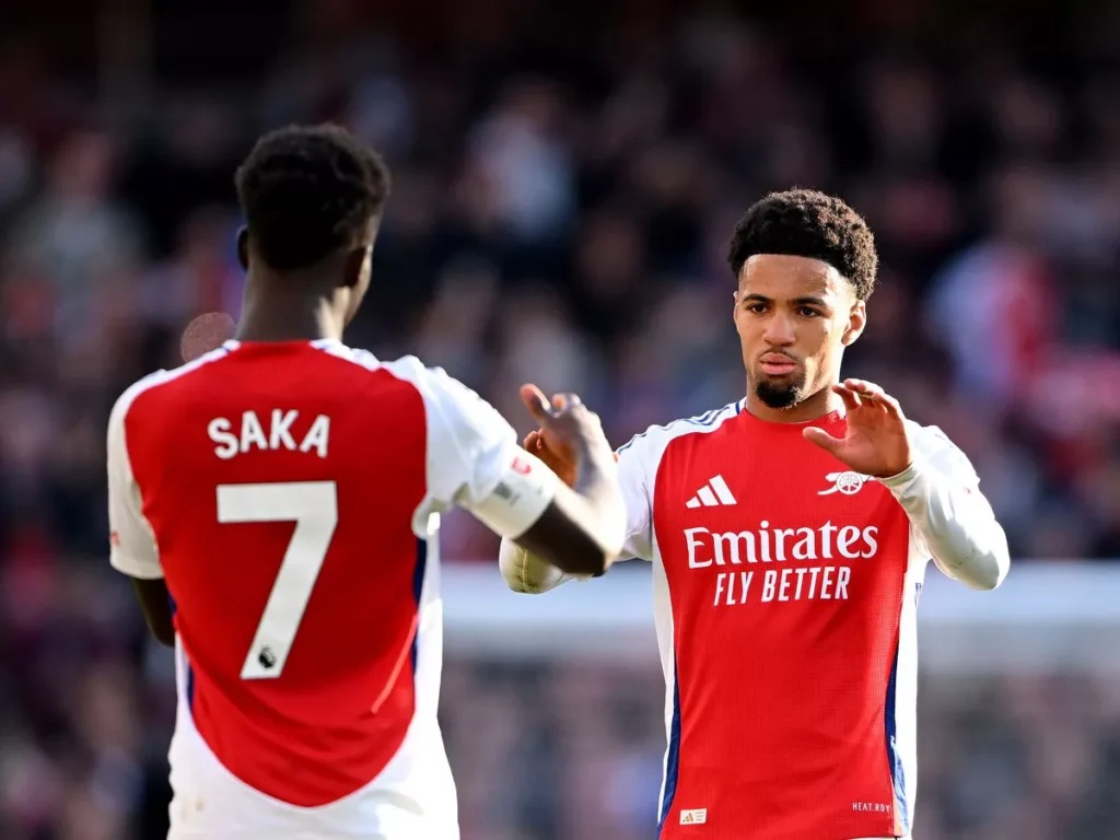 Ethan Nwaneri & Bukayo Saka-Bola Banter