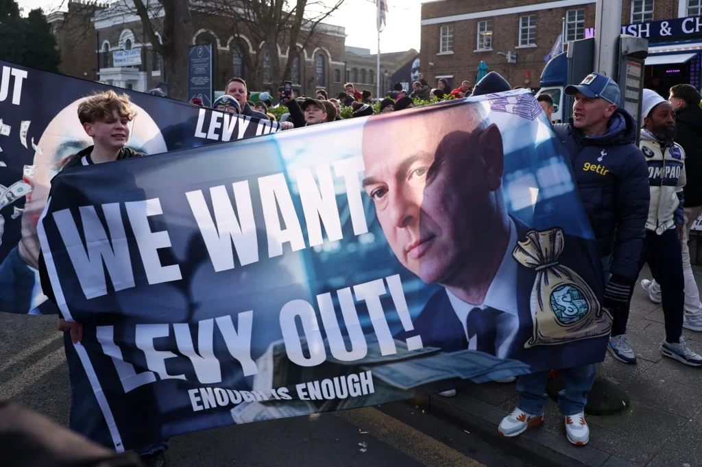 Daniel Levy selalu mengecewakan fans Tottenham Hotspur-Bola Banter