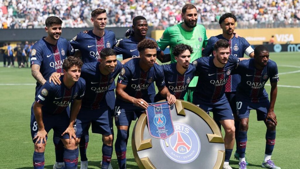 Paris Saint Germain CWC 2025-Bola Banter