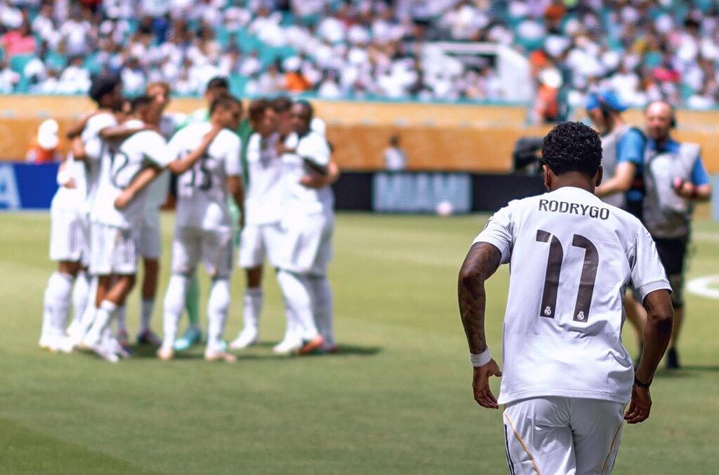 Rodrygo mulai tersisihkan di Real Madrid karena persaingan sengit-Bola Banter