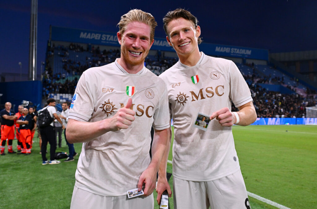 Kevin de Bruyne & Scott McTominay Napoli-Bola Banter