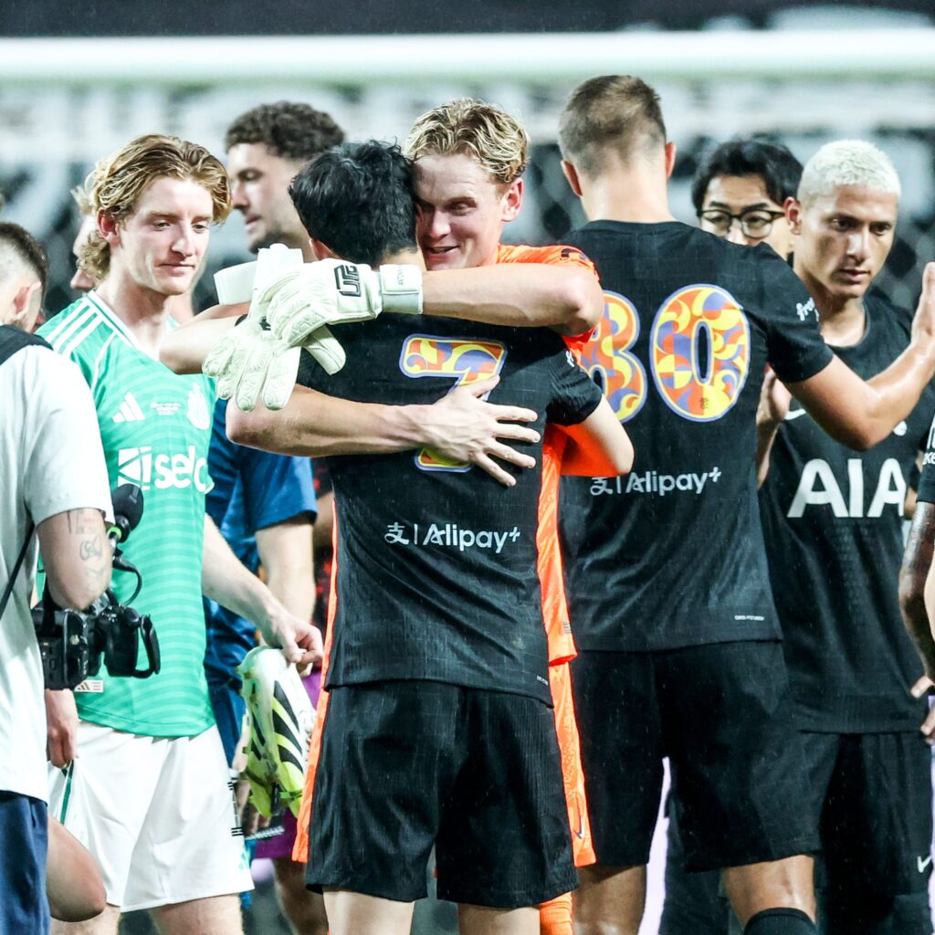 Guard of Honor Son Heung Min-Bola Banter