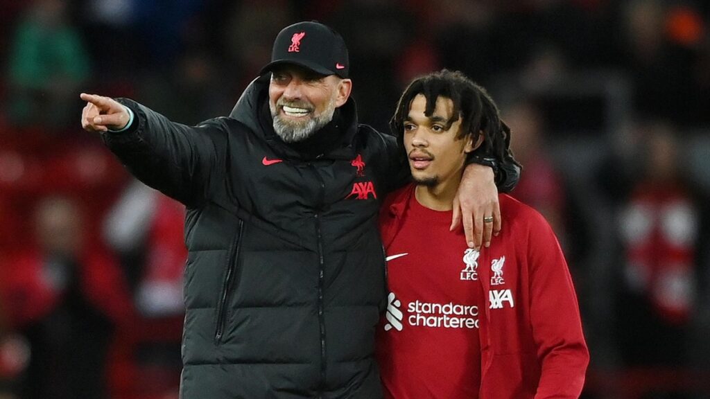 Jurgen Klopp dan Trent Alexander Arnold-Bola Banter