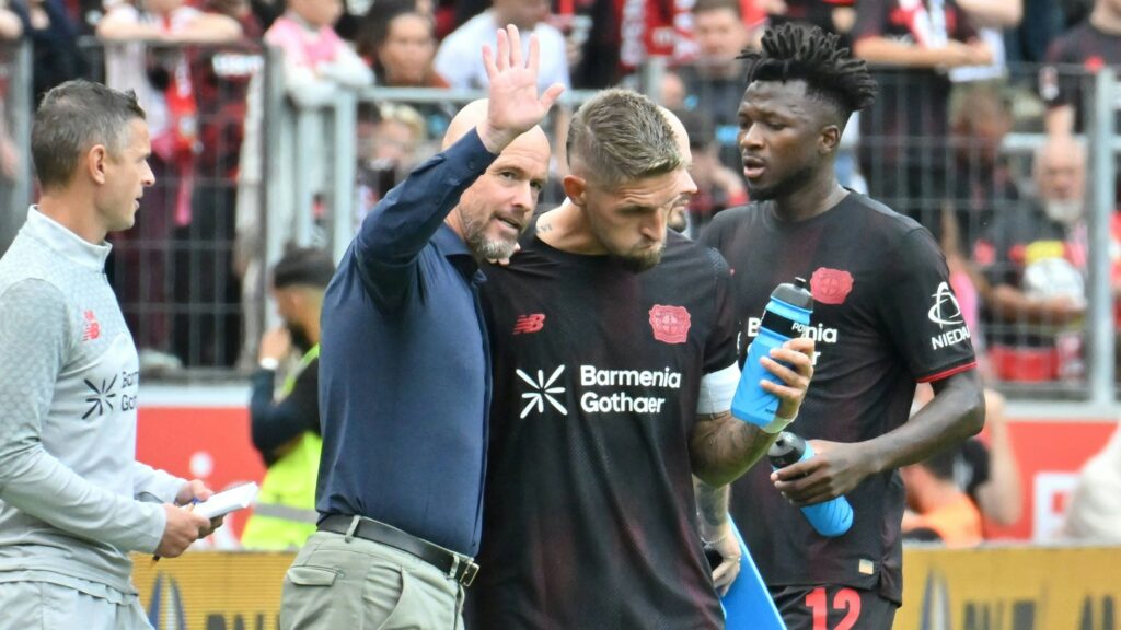 Erik Ten Hag saat melatih Leverkusen_Bola Banter_
