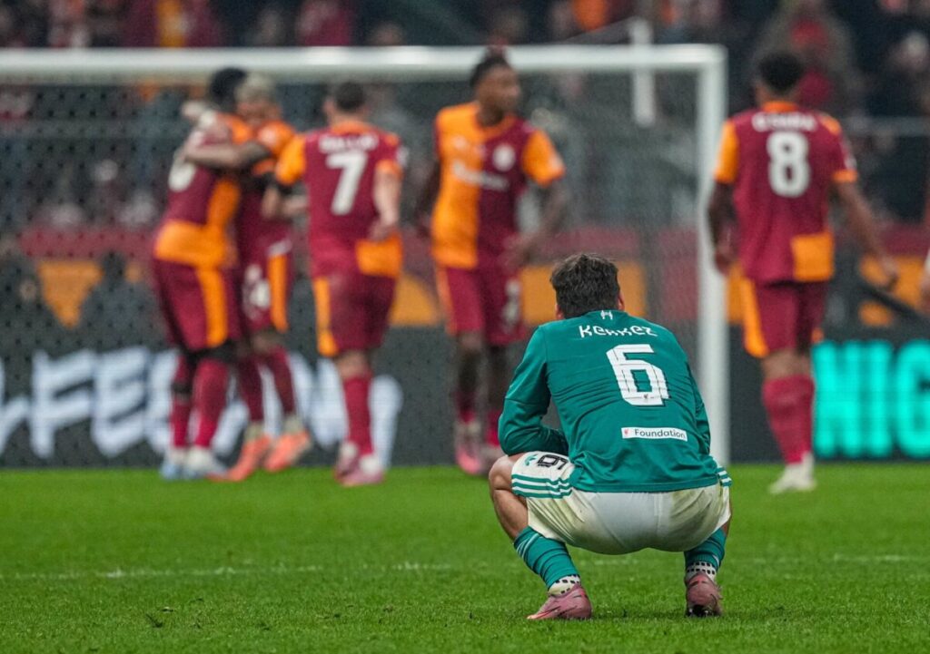 Milos Kerkez Galatasaray Mengalahkan Liverpool_Bola Banter_