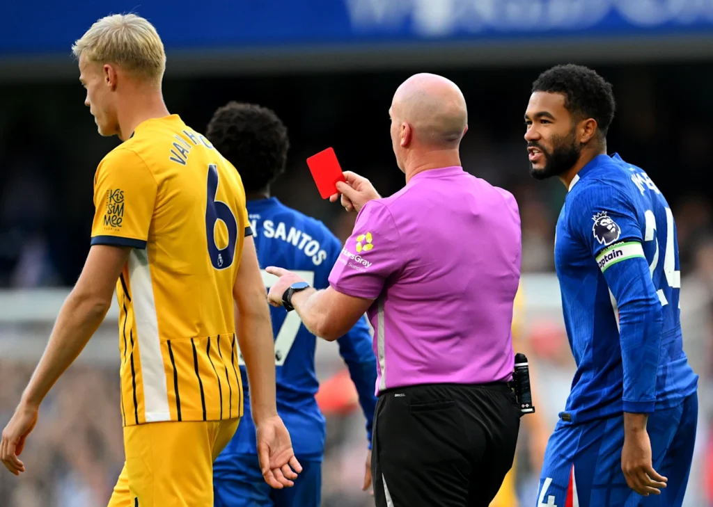Kartu Merah Chelsea_Bola Banter_