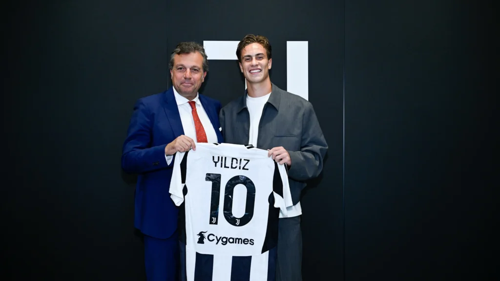 Kenan Yildiz No 10 Juventus_Bola Banter_