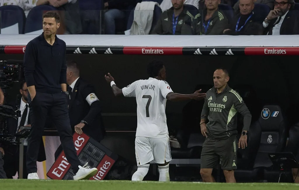 Real Madrid Permalukan Barcelona_Bola Banter_