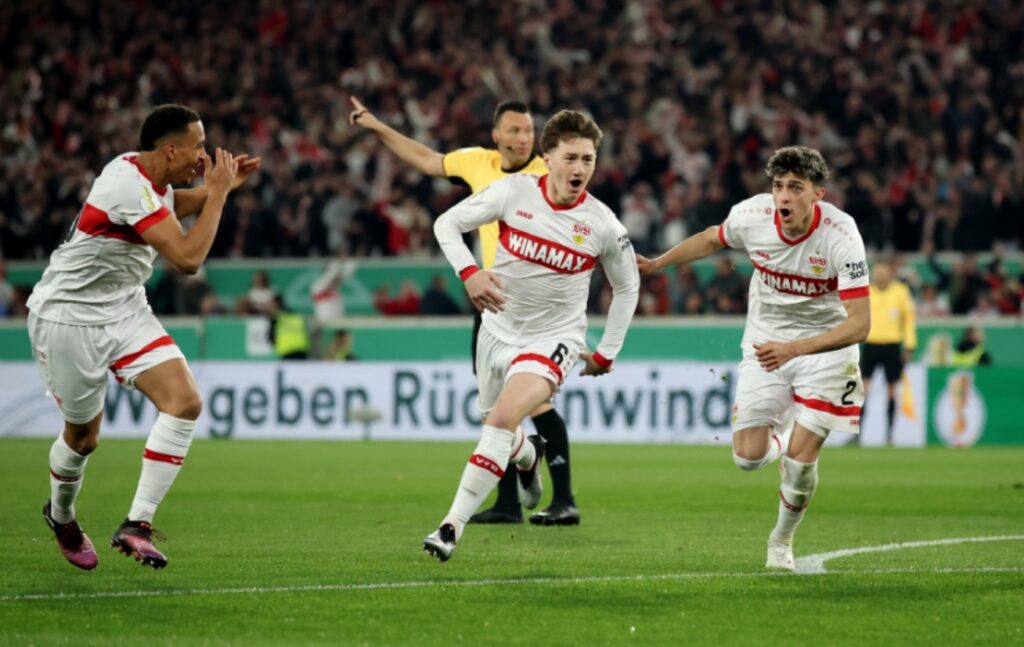 Angelo Stiller_Bola Banter_VfB Stuttgart