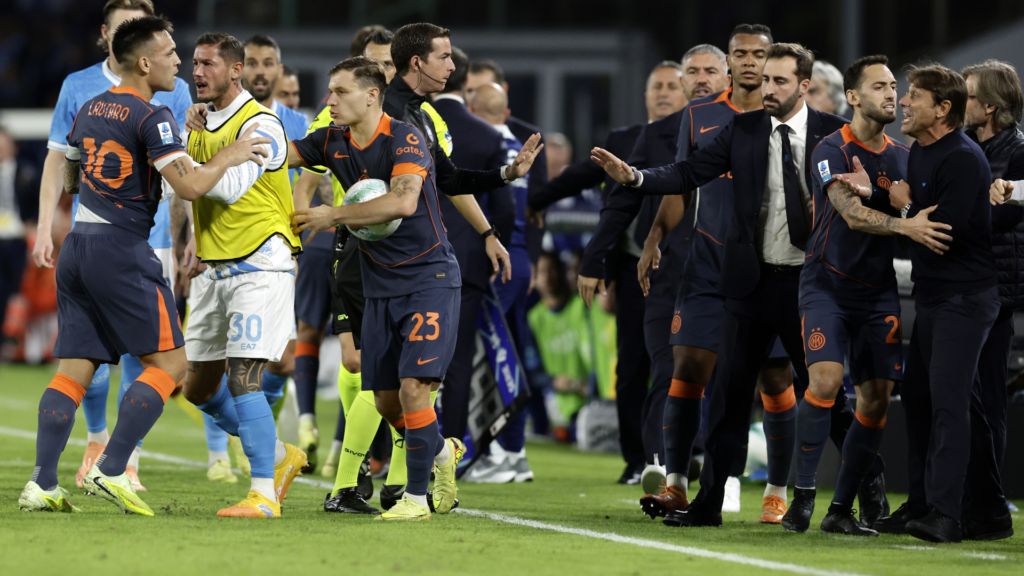 hubungan Conte dan Napoli_Bola Banter_Conte vs Lautaro