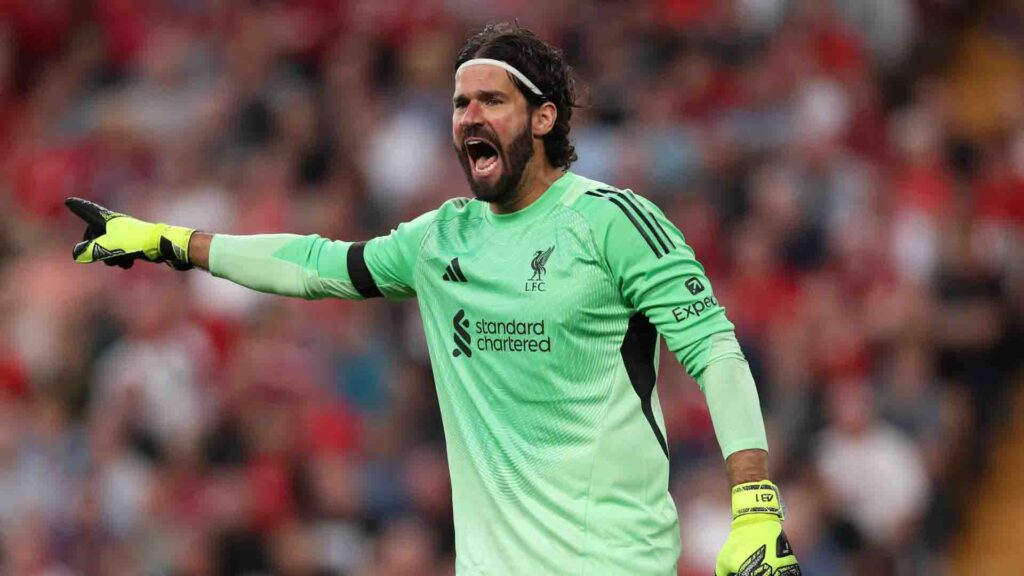 Masa depan Alisson di Liverpool_Bola Banter_