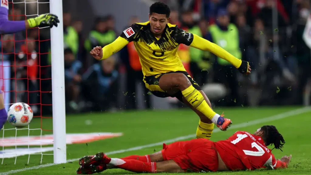 Jobe Bellingham di Borussia Dortmund_Bola Banter_Blunder di Der Klassiker