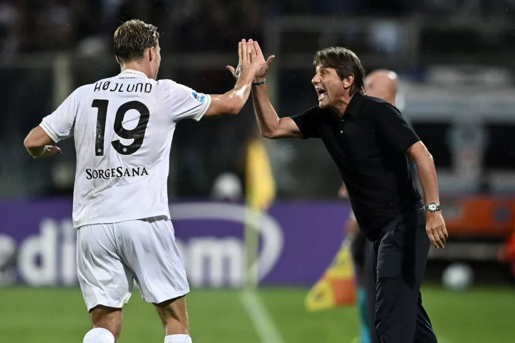 Napoli permanenkan Rasmus Hojlund_Bola Banter_Antonio Conte