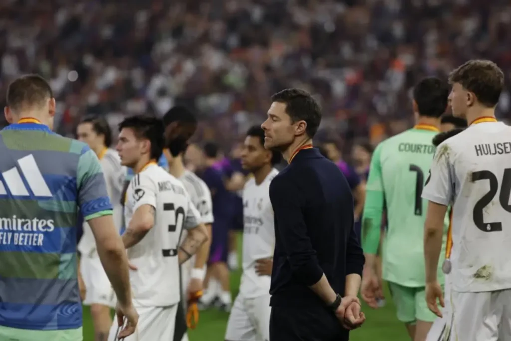 Xabi Alonso berpisah dengan Real Madrid_Bola Banter_Supercopa Spanyol 